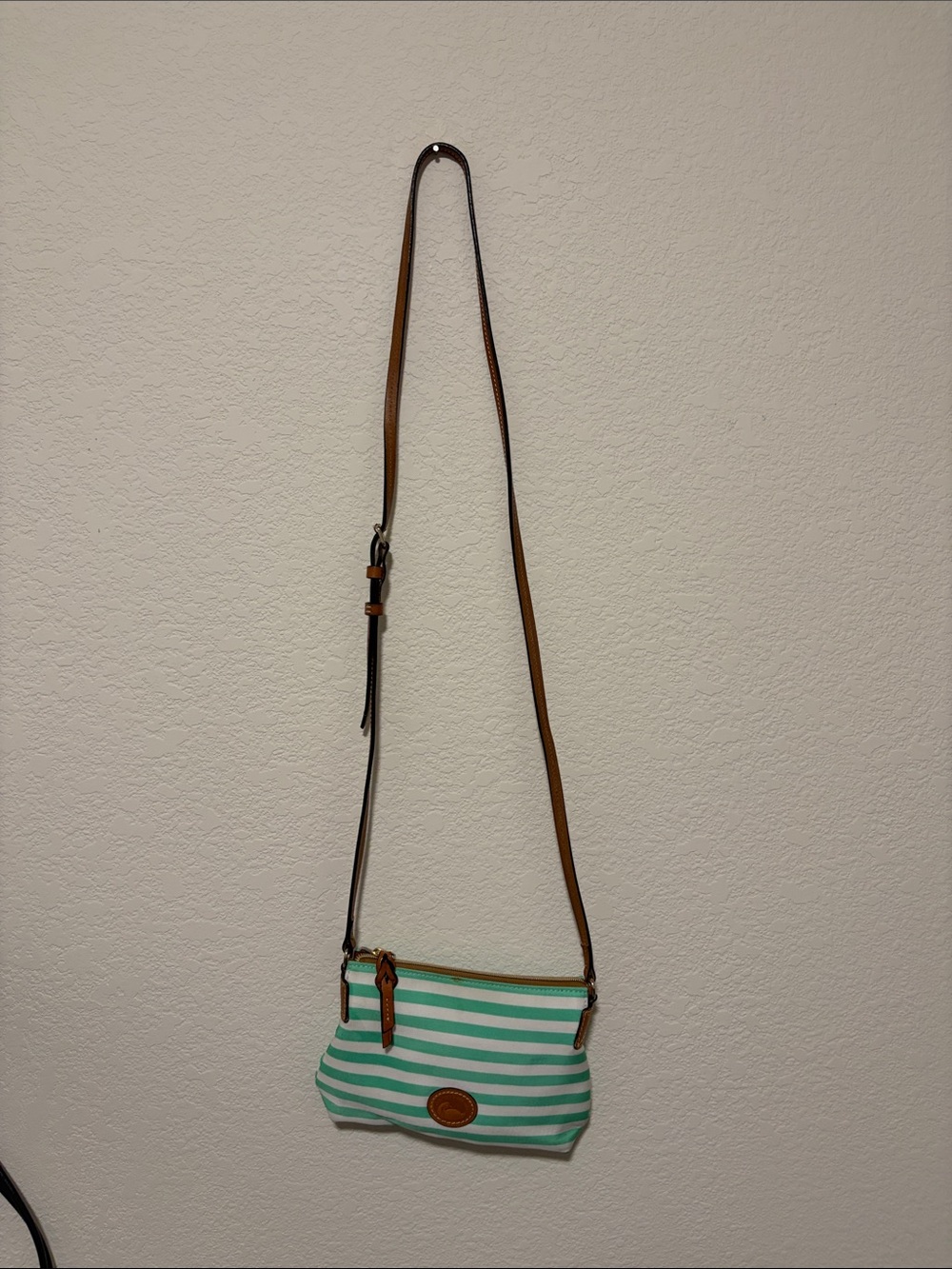 Dooney & Bourke Cross Body